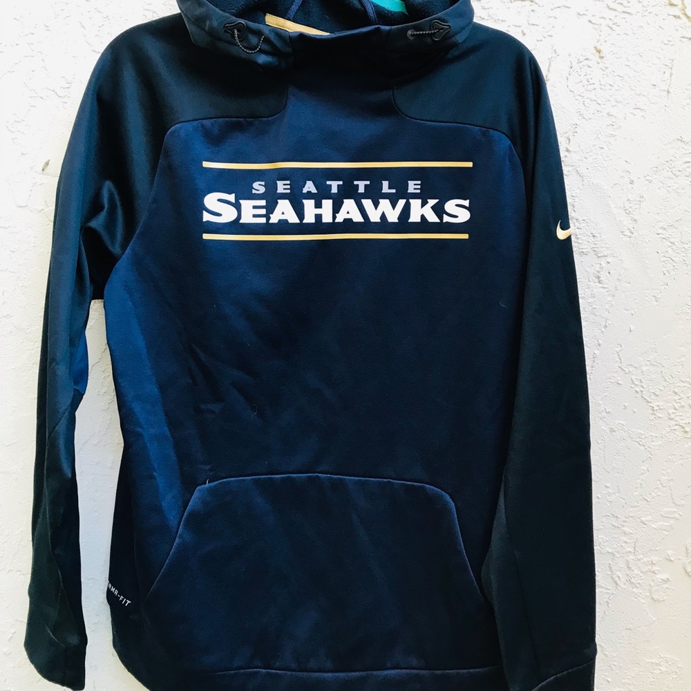 Seattle Seahawks Nike NFL therma fit hoodie. Large